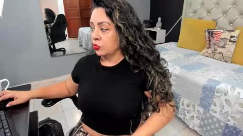 kriss online show from September 2025 01:26:02 PM