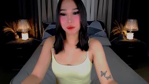 Snapshot of kisha_fucks chatting on September 2025 05:24:02 PM kisha_fucks online show from September 2025 05:24:02 PM