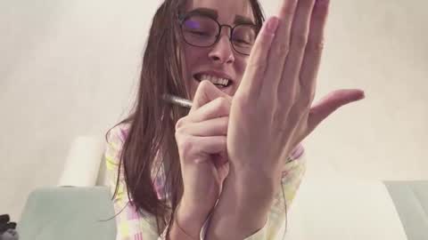 Wet Girl online show from February 2026 11:48:01 AM