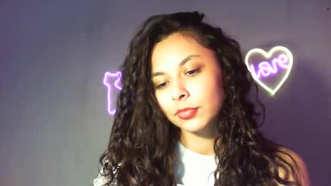 Snapshot of kiss_ameliaa chatting on February 2025 02:04:01 PM kiss_ameliaa online show from February 2025 02:04:01 PM