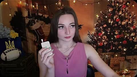 Snapshot of kiss_shy chatting on December 2024 02:38:02 PM Valeria online show from December 2024 02:38:02 PM