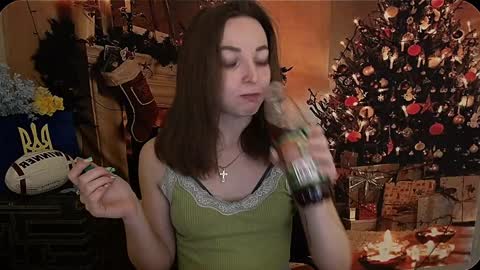 Snapshot of kiss_shy chatting on December 2024 06:22:02 AM Valeria online show from December 2024 06:22:02 AM