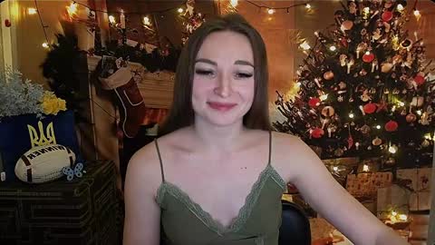 Snapshot of kiss_shy chatting on December 2024 09:28:02 AM Valeria online show from December 2024 09:28:02 AM