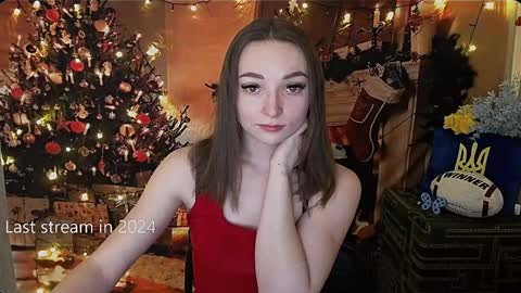 Snapshot of kiss_shy chatting on December 2024 08:04:02 AM Valeria online show from December 2024 08:04:02 AM