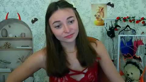 Snapshot of kiss_shy chatting on October 2025 02:24:01 PM Valeria online show from October 2025 02:24:01 PM