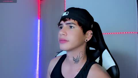 Snapshot of kiss_whitee chatting on March 2026 09:48:01 AM kiss_whitee online show from March 2026 09:48:01 AM