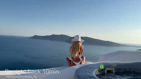Alexandra online show from July 2026 06:29:01 PM