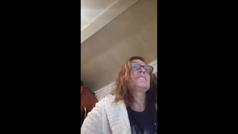 Snapshot of kissandvibe chatting on October 2025 06:03:02 PM kissandvibe online show from October 2025 06:03:02 PM