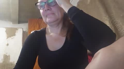 Snapshot of kissandvibe chatting on October 2025 08:44:02 PM kissandvibe online show from October 2025 08:44:02 PM