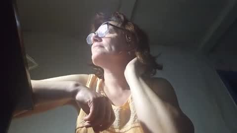 kissandvibe online show from May 2026 07:09:01 PM