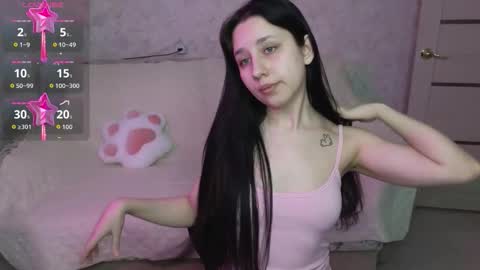 Snapshot of kisses_eva chatting on March 2026 06:30:01 AM Hot Eva online show from March 2026 06:30:01 AM