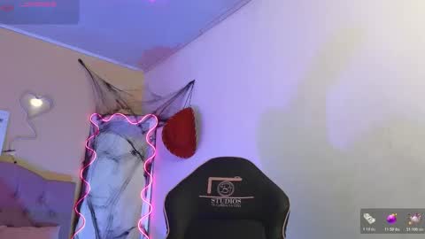 Snapshot of kissi_tay1 chatting on October 2025 11:40:01 AM KISSI online show from October 2025 11:40:01 AM