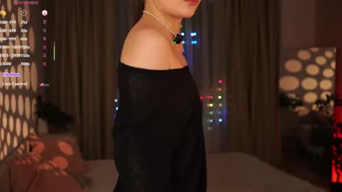 Lola online show from June 2026 08:52:02 PM