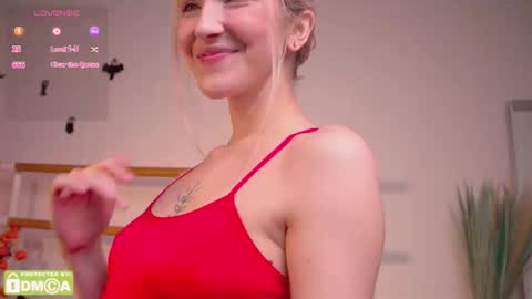 Kate  online show from November 2025 02:19:02 PM