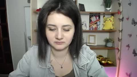 kissleoxx online show from May 2026 12:10:01 PM