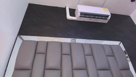 Snapshot of kissme_luna chatting on February 2026 07:10:02 PM BELLA FLAME online show from February 2026 07:10:02 PM