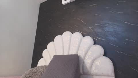 Snapshot of kissme_luna chatting on March 2026 07:08:02 PM BELLA FLAME online show from March 2026 07:08:02 PM