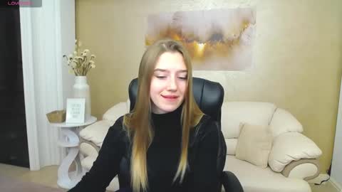 kissme_now online show from November 2025 02:17:01 PM