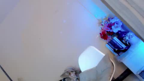 Saint Onicka online show from May 2026 12:37:01 AM