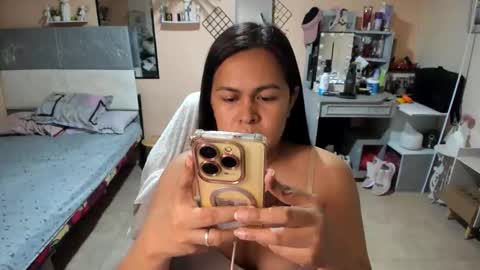 kissmeloves online show from March 2026 04:11:02 PM