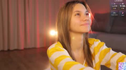 Snezhana online show from December 2025 02:48:01 PM