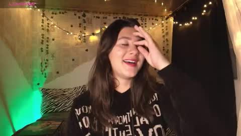 Helena and Brad online show from October 2025 04:04:02 AM