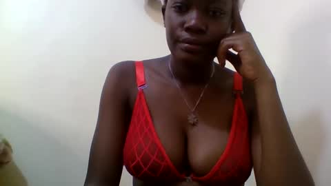 Snapshot of kissybabe01 chatting on October 2025 01:30:02 PM kissybabe01 online show from October 2025 01:30:02 PM