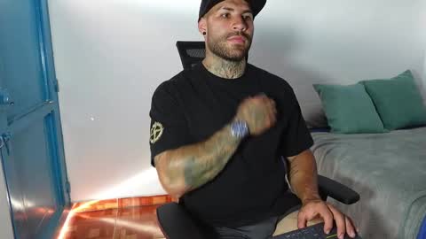 kite__ online show from January 2025 09:50:01 PM