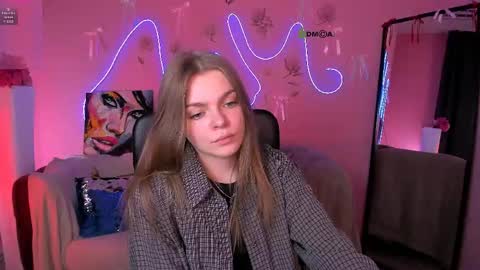 kitniss online show from April 2026 07:42:02 PM