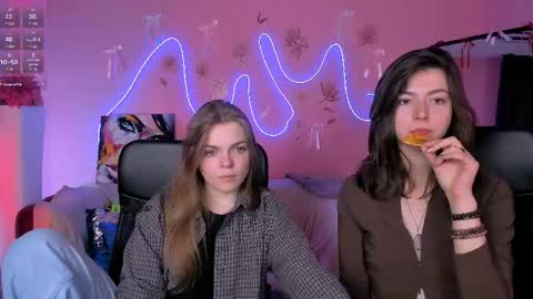 kitniss online show from April 2026 08:57:02 PM