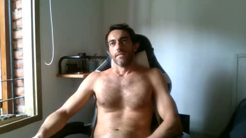 Snapshot of kitosssss chatting on April 2026 03:20:01 PM Steve Cocks online show from April 2026 03:20:01 PM