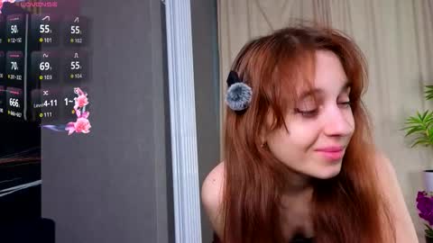 The sexy fox Kitsune online show from February 2026 06:42:01 AM