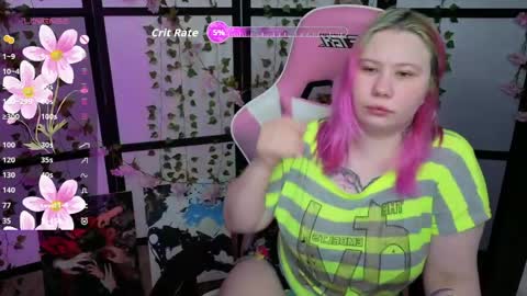 Snapshot of kitsune_little chatting on April 2026 11:32:01 AM kitsune_little online show from April 2026 11:32:01 AM