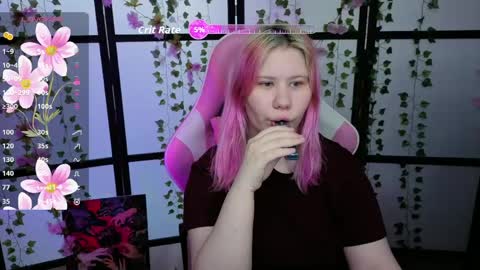 Snapshot of kitsune_little chatting on April 2026 07:47:02 AM kitsune_little online show from April 2026 07:47:02 AM