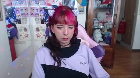 Snapshot of kitsunearineko chatting on December 2024 09:15:02 PM Ari Keimiwrights  online show from December 2024 09:15:02 PM