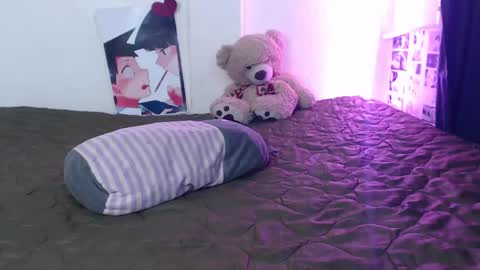 Snapshot of kitsunearineko chatting on January 2025 09:47:02 PM Ari Keimiwrights  online show from January 2025 09:47:02 PM