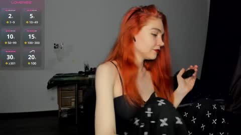 Kitsune online show from December 2024 07:21:01 PM