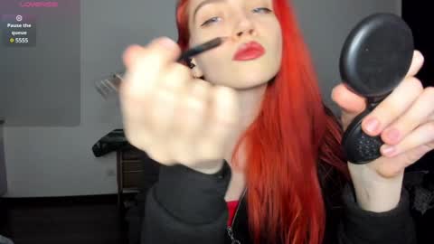 Kitsune online show from December 2024 08:44:02 PM