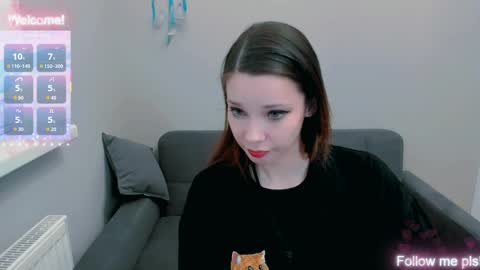 Snapshot of kitten_alisa chatting on June 2026 06:11:01 PM Alissa online show from June 2026 06:11:01 PM