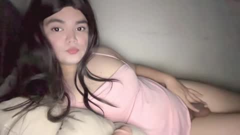 Snapshot of kittenkwen chatting on May 2026 08:55:01 AM kittenkwen online show from May 2026 08:55:01 AM