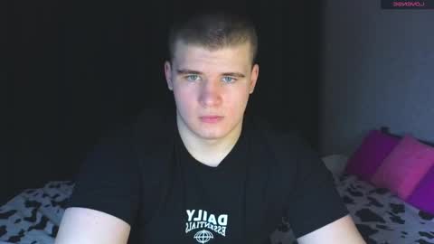 Snapshot of kittenmur chatting on February 2025 01:17:02 PM Vlad online show from February 2025 01:17:02 PM