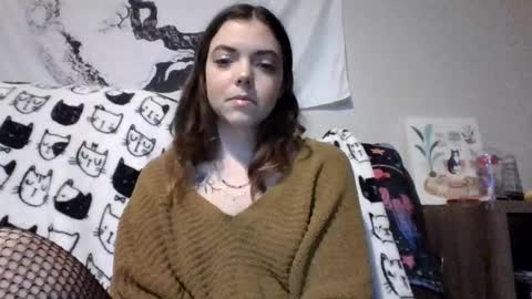 Snapshot of kittenqueen333 chatting on December 2025 10:27:02 PM kittenqueen333 online show from December 2025 10:27:02 PM