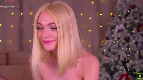 Tessa online show from January 2025 10:12:02 PM