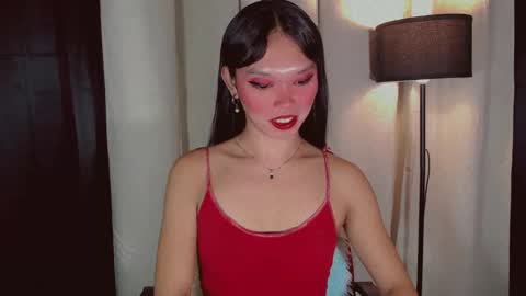 Snapshot of kitteylovesyou chatting on October 2025 08:18:02 PM KITTY online show from October 2025 08:18:02 PM