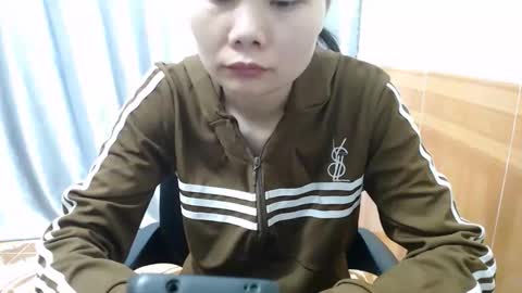 kitti_baby2x online show from December 2025 01:03:01 AM