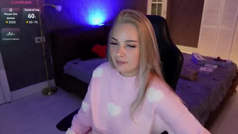 Snapshot of kittiliza chatting on October 2025 09:22:01 PM kittiliza online show from October 2025 09:22:01 PM