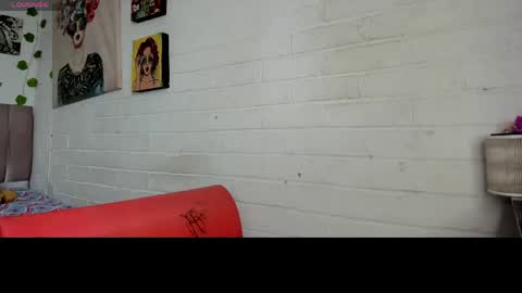  KITTY online show from April 2026 09:35:01 PM
