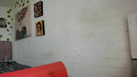  KITTY online show from May 2026 09:22:01 PM