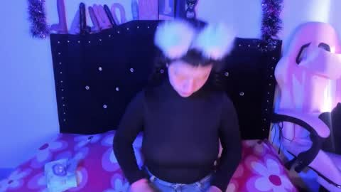 kitty__chs online show from February 2026 01:36:02 PM