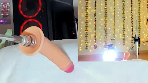 Snapshot of kitty__rosse__ chatting on October 2025 10:22:02 AM Kitty online show from October 2025 10:22:02 AM